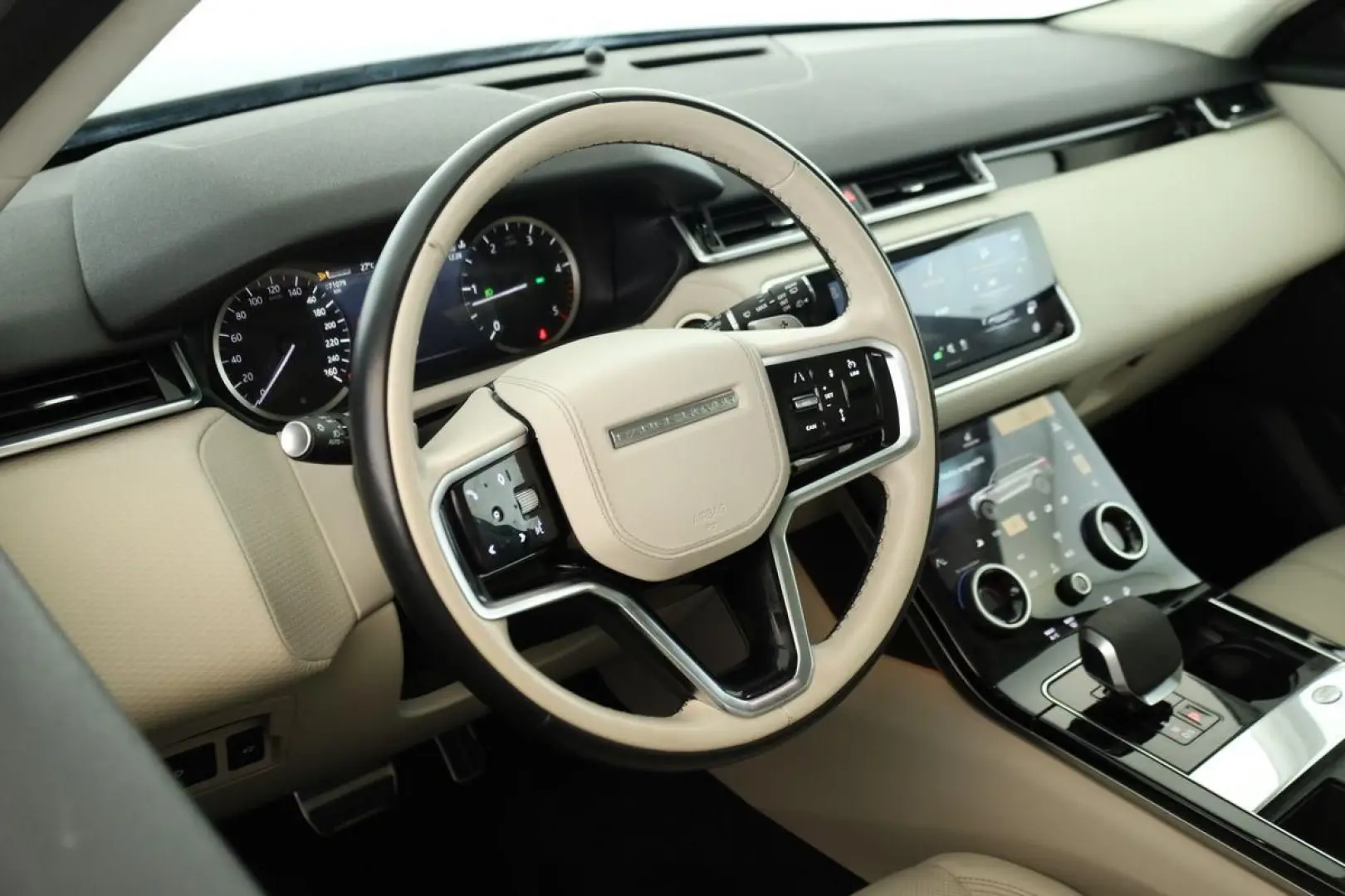 Range Rover Velar D200 AWD R-Dynamic SE Black 22