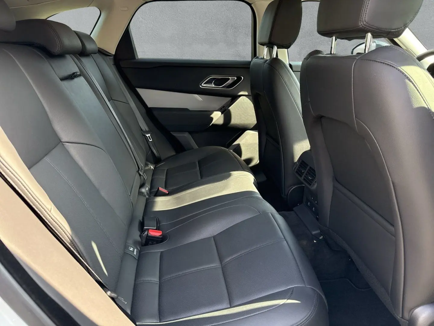 Range Rover Velar D200 S Luftfederung+ACC+LED