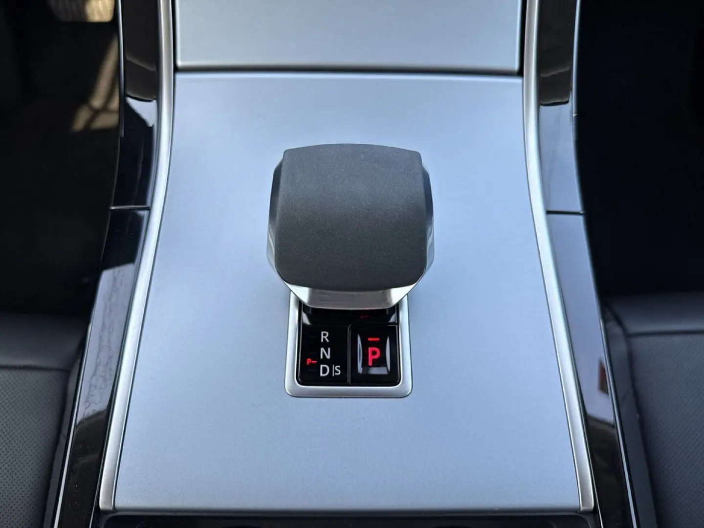 Range Rover Velar D200 S Luftfederung+ACC+LED