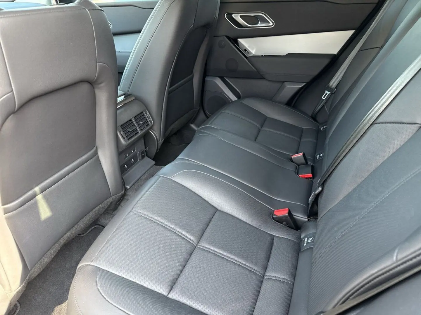 Range Rover Velar D200 S Luftfederung+ACC+LED