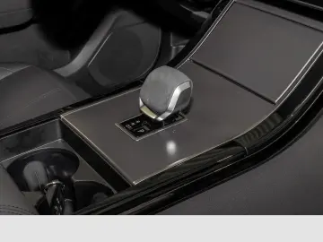 Range Rover Velar D200 R-Dynamic SE-Navi*AHK*Pan