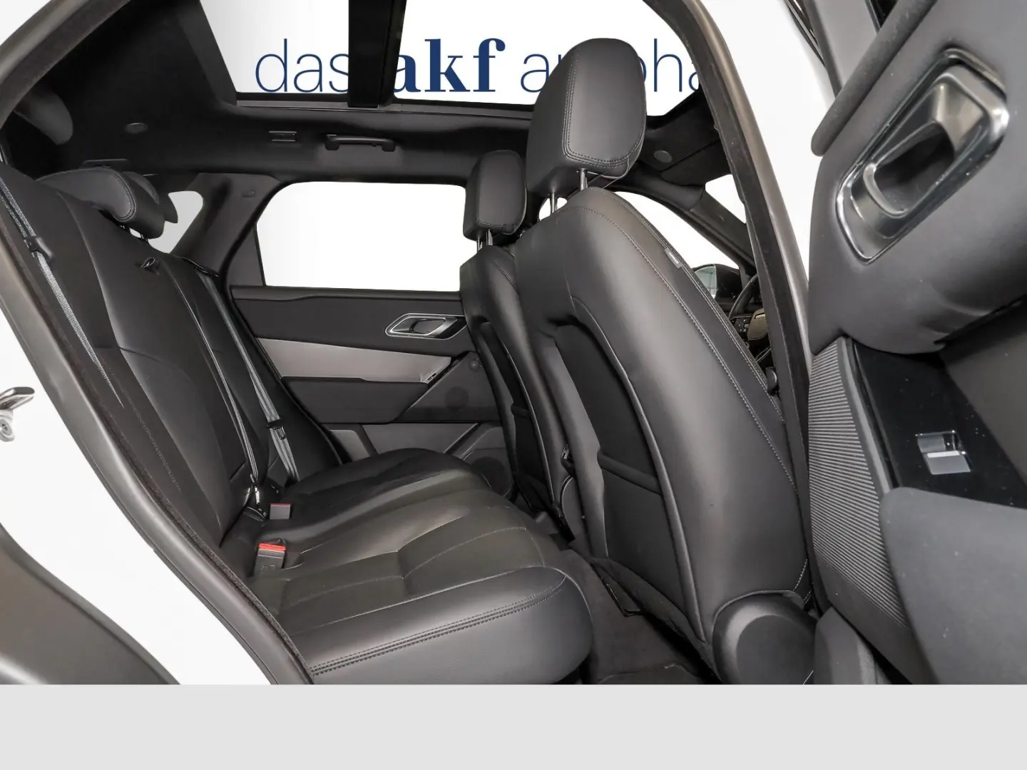 Range Rover Velar D200 R-Dynamic SE-Navi*AHK*Pan