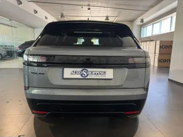 Land Rover Range Rover Velar 2.0D I4 204 CV R-Dy