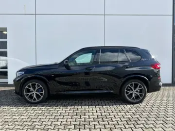 X5 xDrive 30dA M-Sport AHK PANO StHZ B&W Parkass