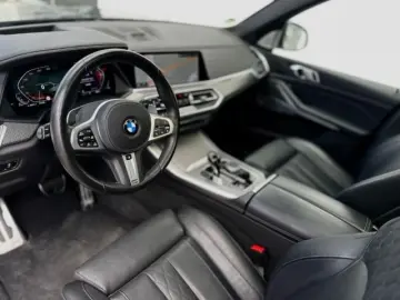 X5 xDrive 30dA M-Sport AHK PANO StHZ B&W Parkass