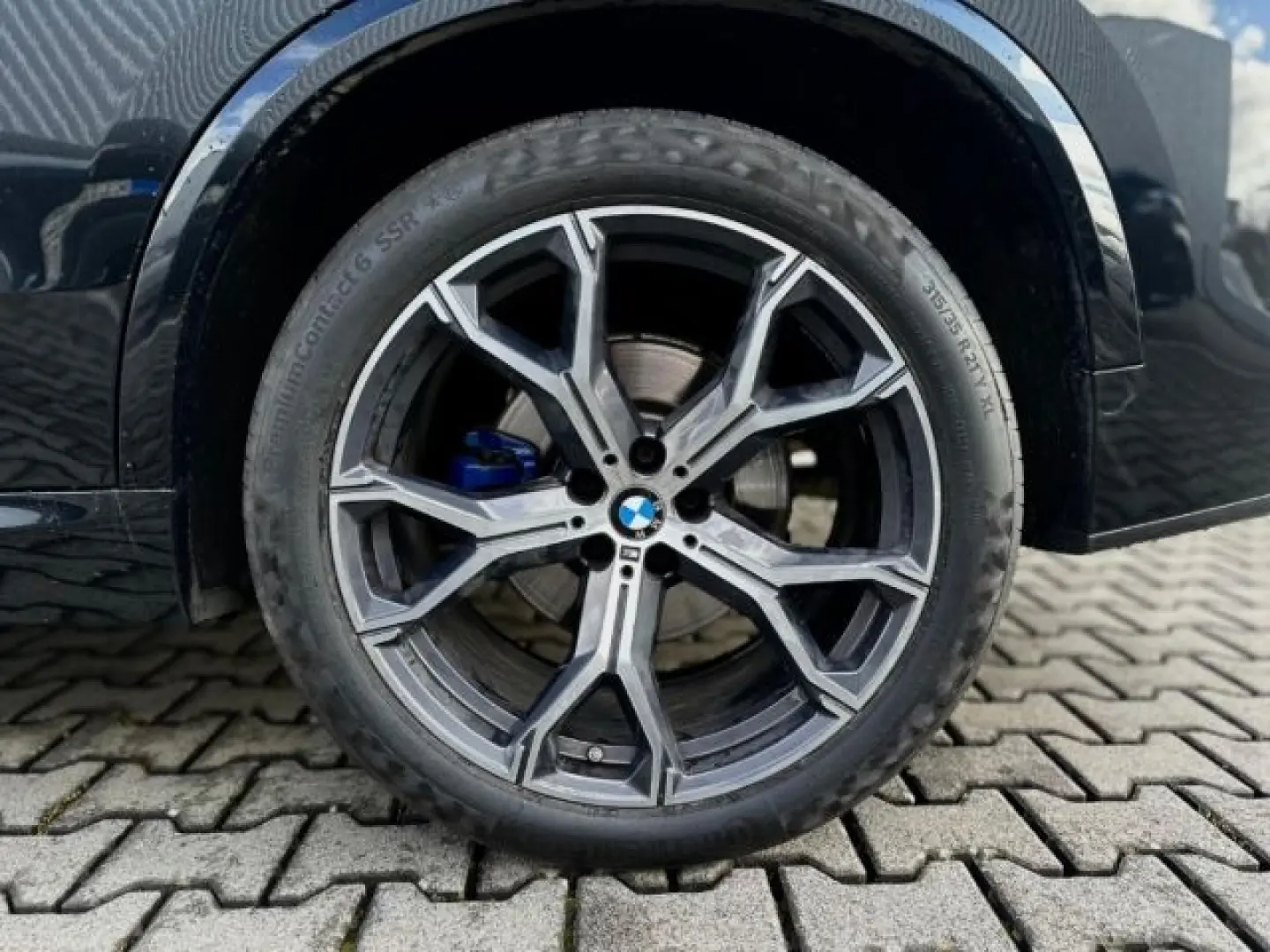 X5 xDrive 30dA M-Sport AHK PANO StHZ B&W Parkass