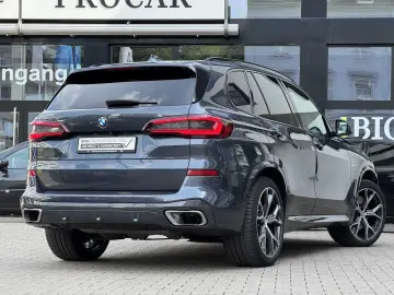 X5 xDrive40d M Sport Laser Pano DA Prof PA+ B&W