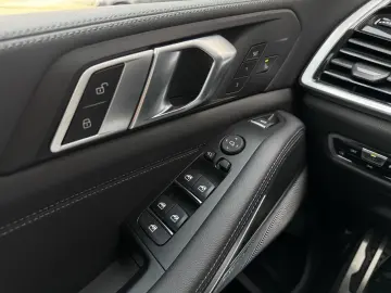 X5 xDrive40d M Sport Laser Pano DA Prof PA+ B&W