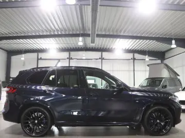 X5 xDrive 40d INDIVIDUAL M-SPORTPAKET SKY-LOUNGE