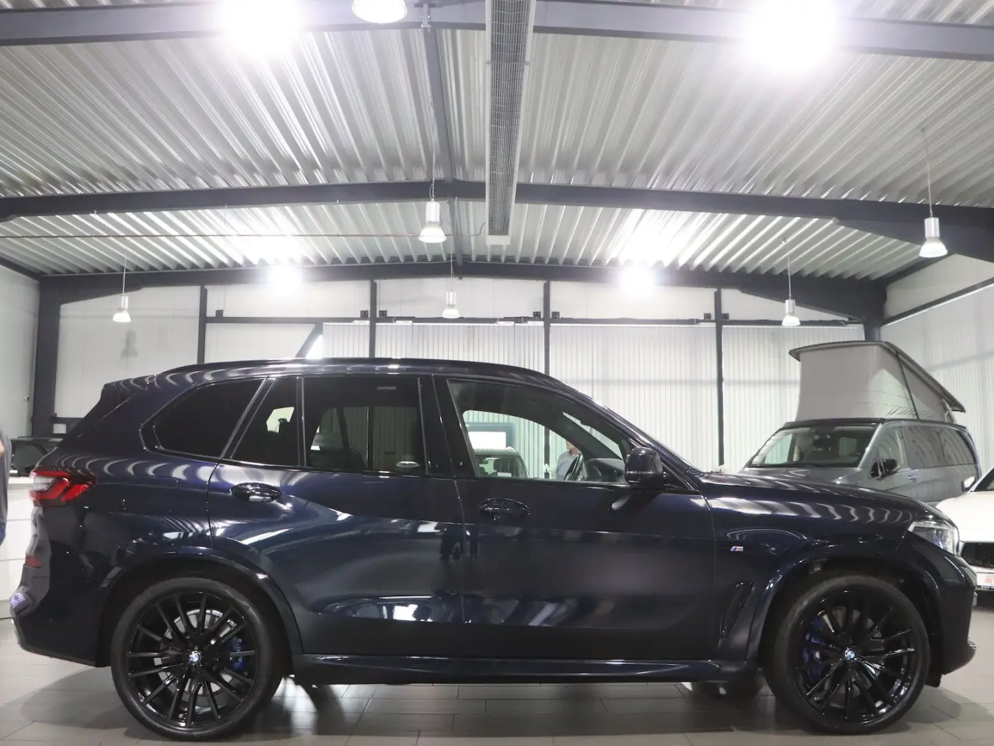 X5 xDrive 40d INDIVIDUAL M-SPORTPAKET SKY-LOUNGE
