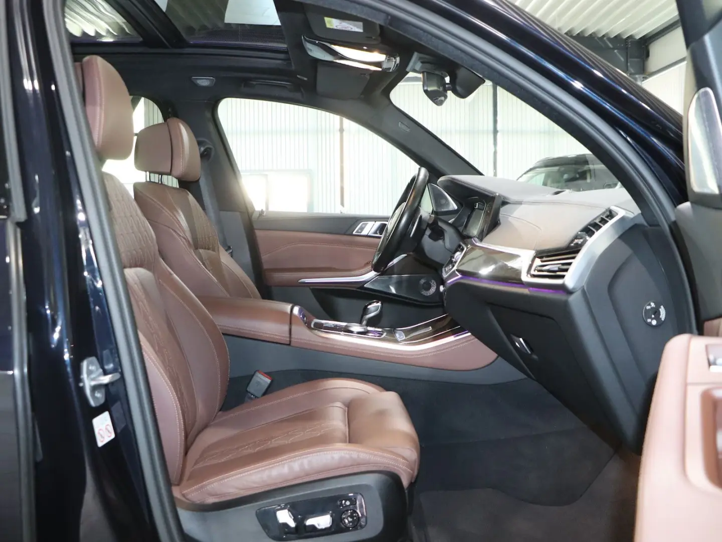 X5 xDrive 40d INDIVIDUAL M-SPORTPAKET SKY-LOUNGE