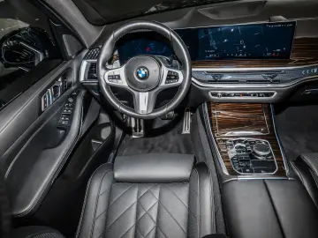 X5 xDrive30d M Sport PANO AHK RFK LED