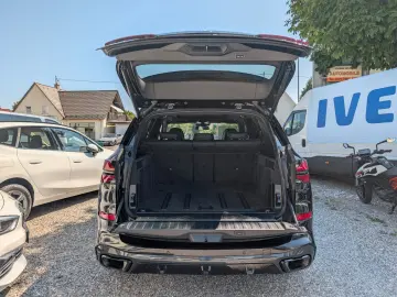 X5 xDrive30d M-Sport PRO LCI Shadow Line IconicG