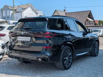 X5 xDrive30d M-Sport PRO LCI Shadow Line IconicG