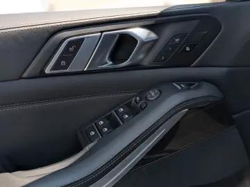 X5 xDrive30d M-Sport PRO LCI Shadow Line IconicG