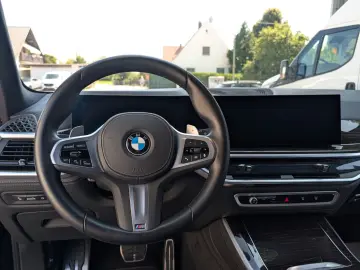X5 xDrive30d M-Sport PRO LCI Shadow Line IconicG