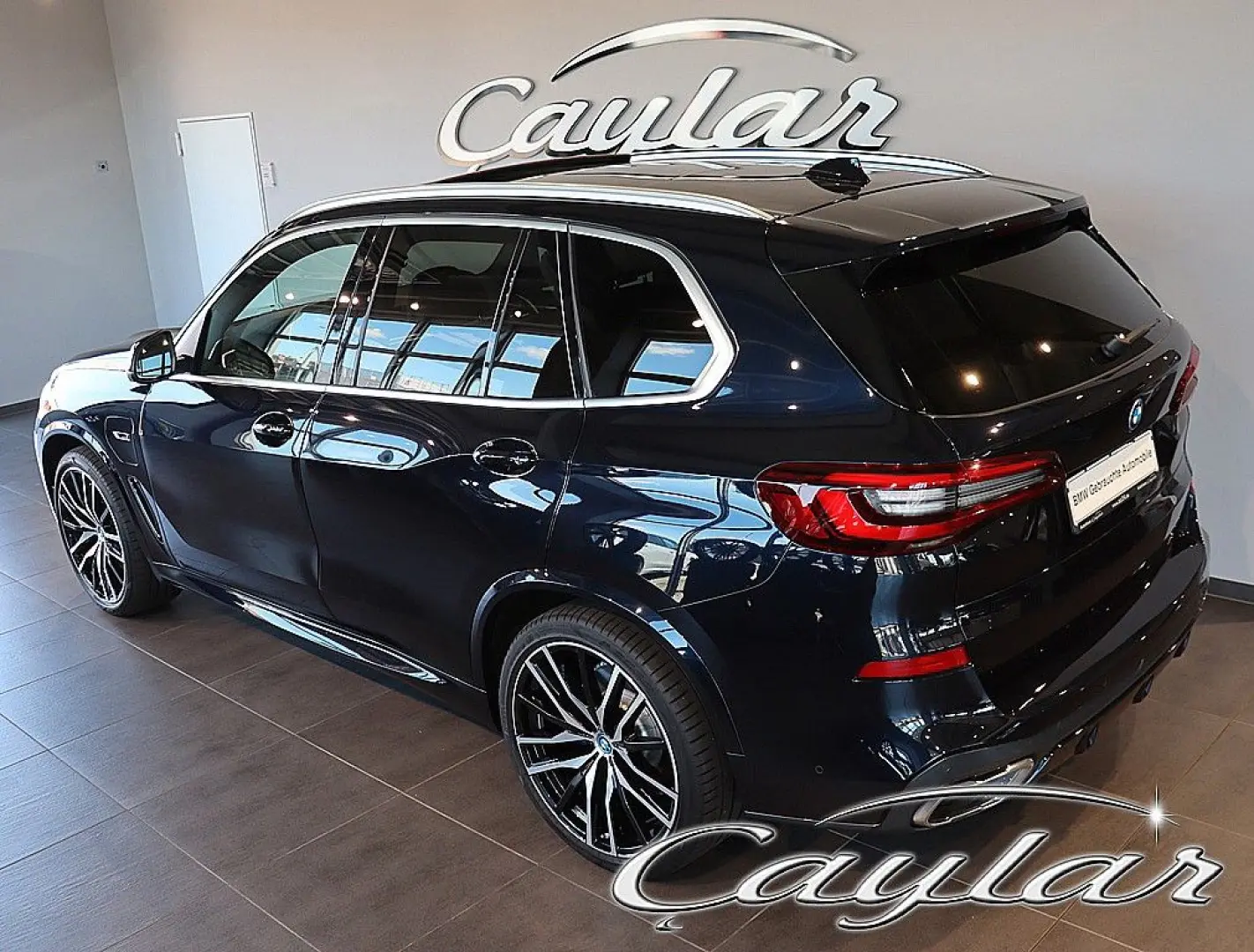 X5 45e M SPORT LASER SITZBELÜFTUNG PANO AHK 22