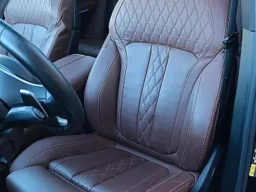 X5 45e M SPORT LASER SITZBELÜFTUNG PANO AHK 22
