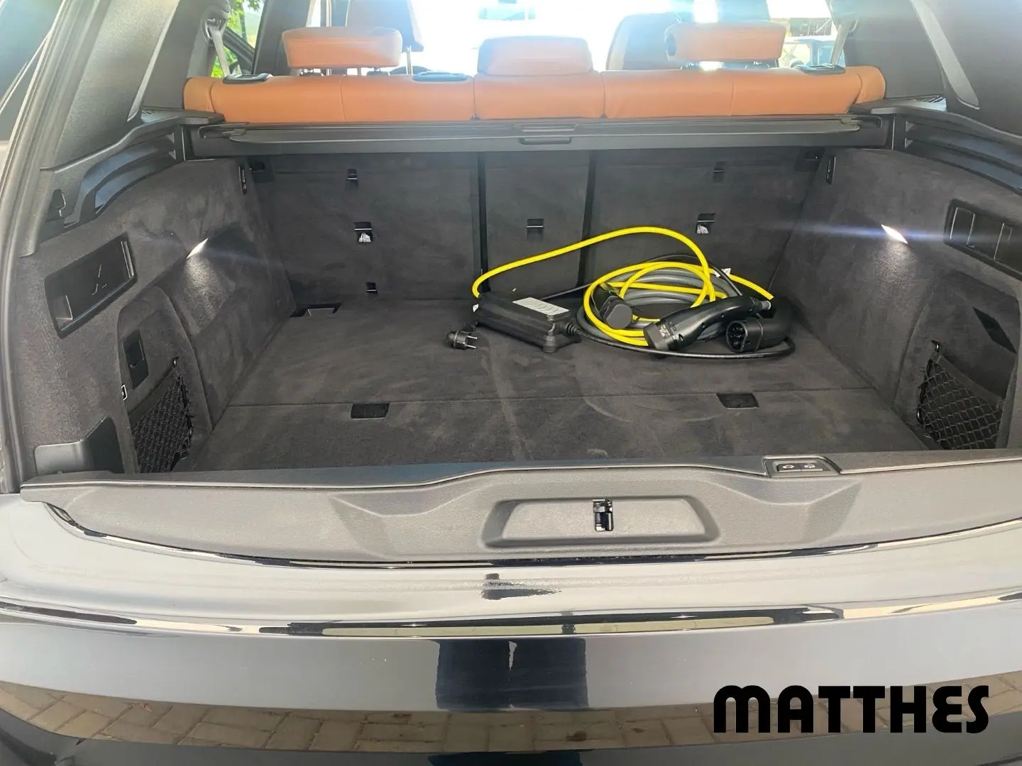 X5 xDrive45e M Sport Laserlicht Panoramaglasdach