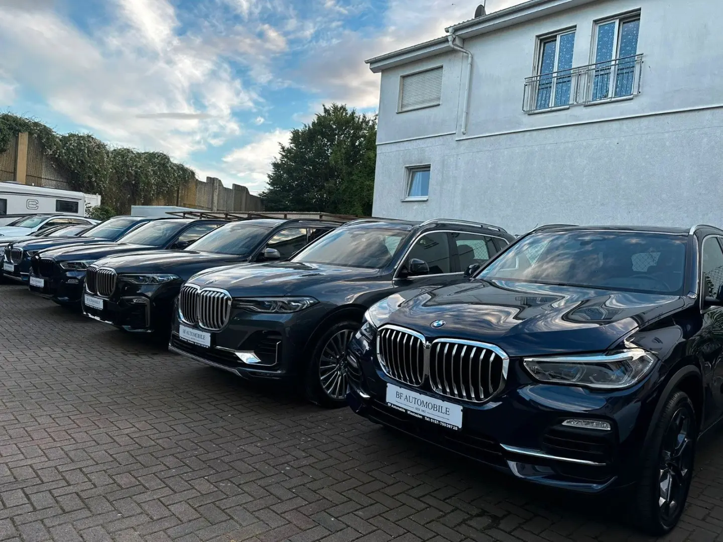 X5 xDr45e M Sport PANO-SKY*B&W*NightV*3xTV*Massa