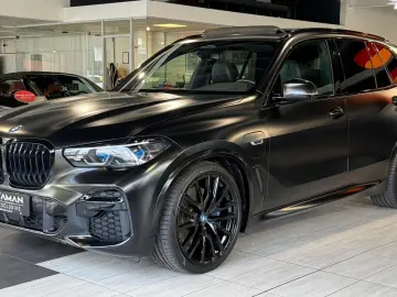 X5 xDrive 45 e M Sport Pano-Sky Massage B&W TV