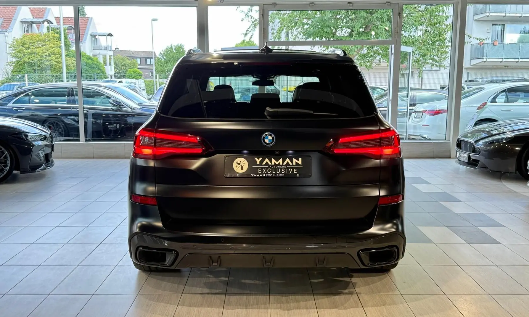 X5 xDrive 45 e M Sport*Pano-Sky*Massage*B&W*TV