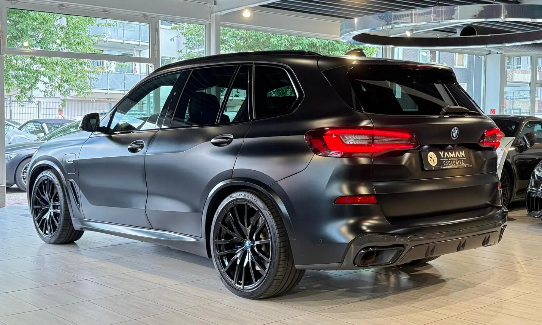 X5 xDrive 45 e M Sport*Pano-Sky*Massage*B&W*TV