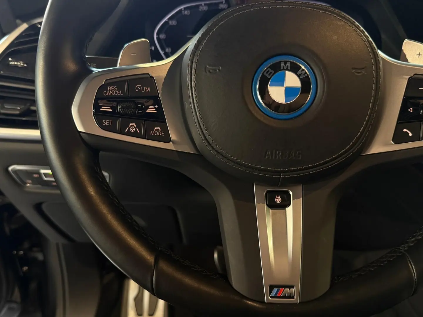 X5 xDrive 45 e M Sport*Pano-Sky*Massage*B&W*TV