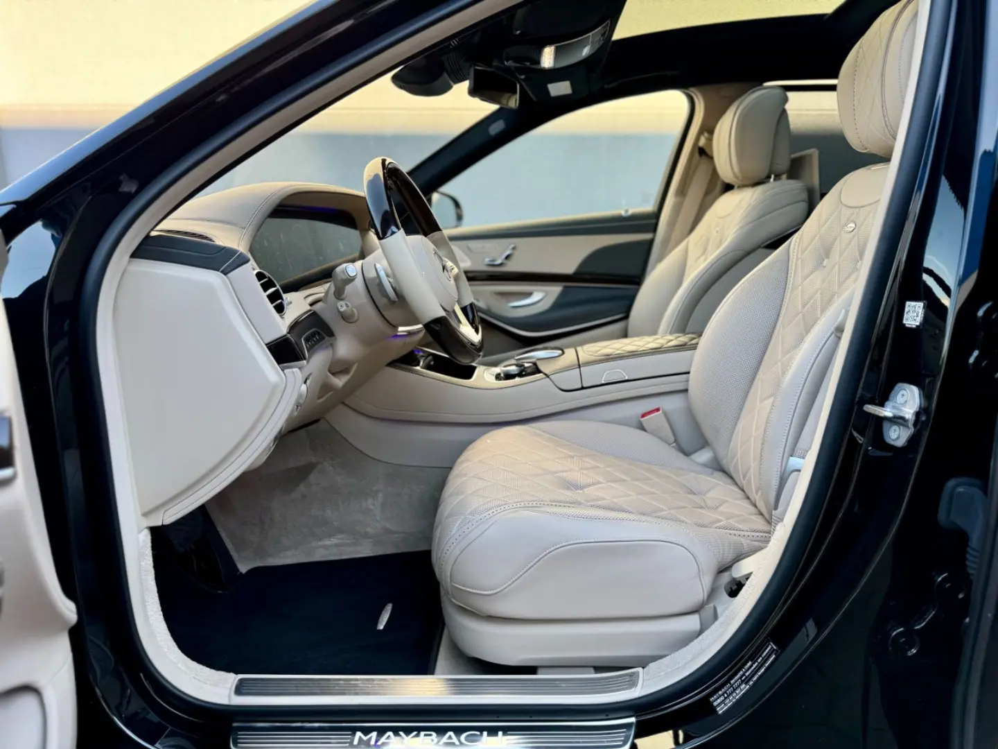 S 650 Maybach DESIGNO MANU°EXKLUSIV°1.CLASS°TV