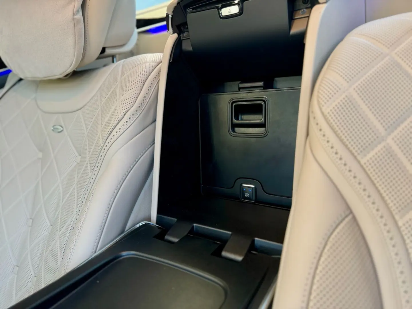S 650 Maybach DESIGNO MANU°EXKLUSIV°1.CLASS°TV