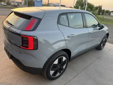 Volvo EX30