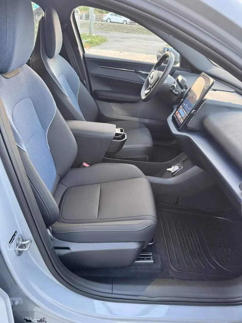 Volvo EX30