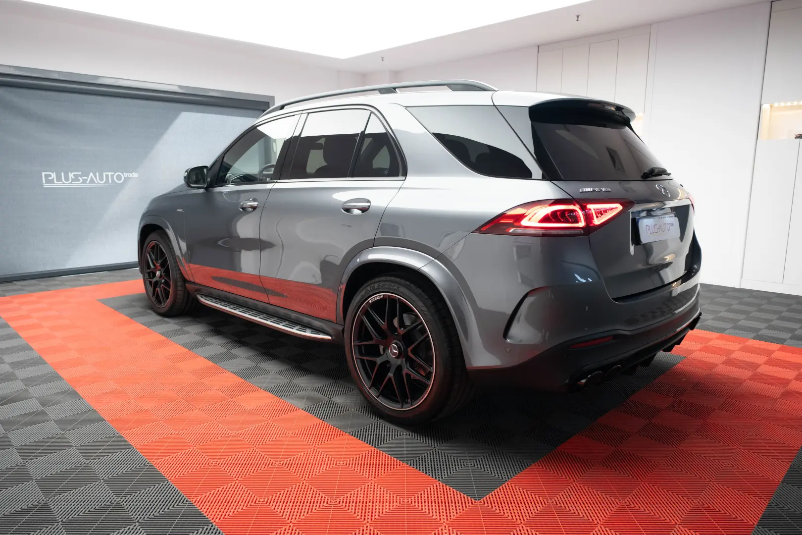 Mercedes Benz GLE 53 AMG