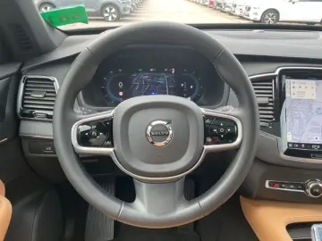 XC90 B5 Plus Dark AWD AHK 7 Sitze BLIS  360°