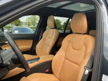 XC90 B5 Plus Dark AWD AHK 7 Sitze BLIS  360°
