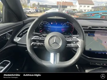 E 200 AMG Night 19