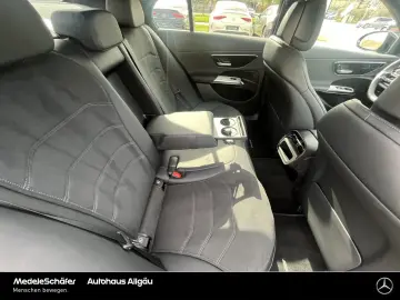 E 200 AMG Night 19