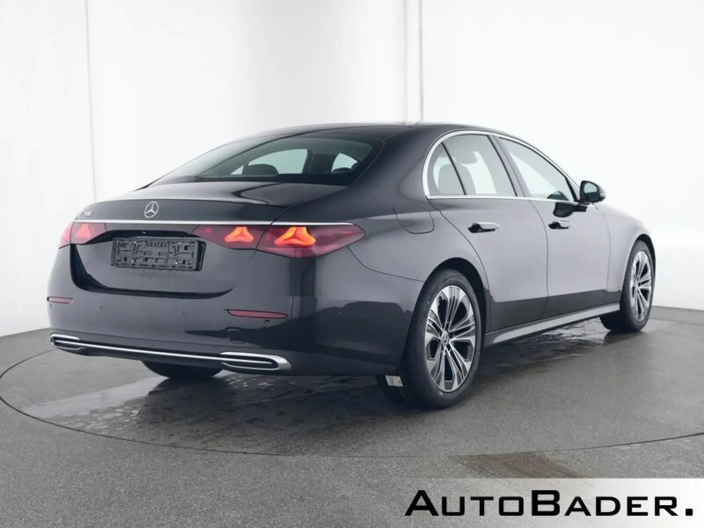 E 200 AVANTGARDE Advanced PSD DISTR RFK 19