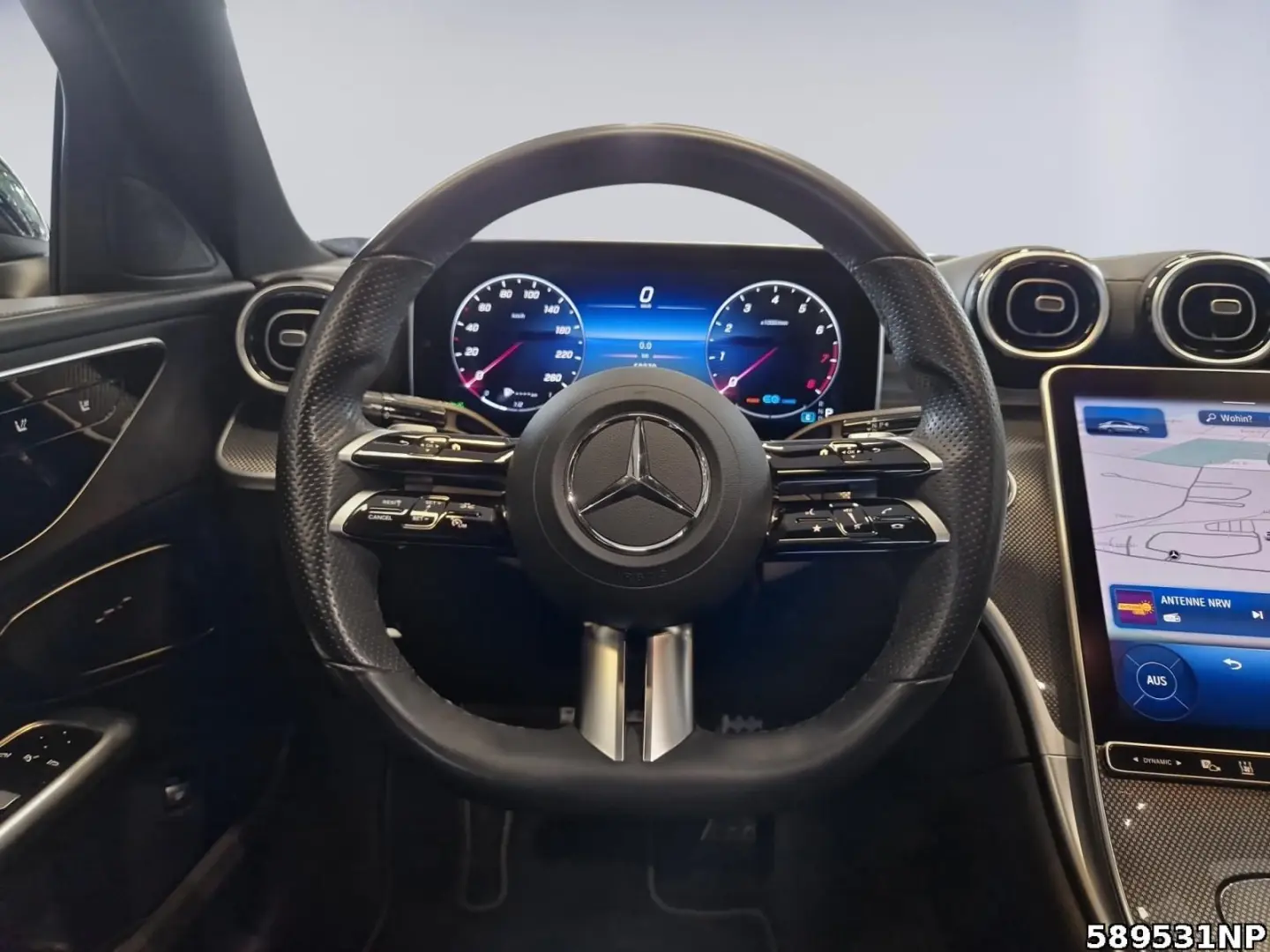 C 200 AMG AHK Sitzklima Distronic Standh. Totw.