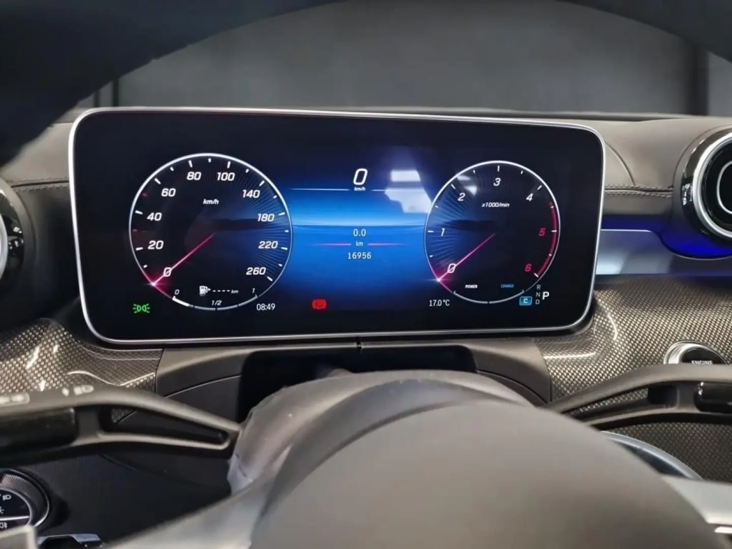 C 220 d AMG+MBUX+DISTRONIC+AMBIENTE+KAMERA+AHK