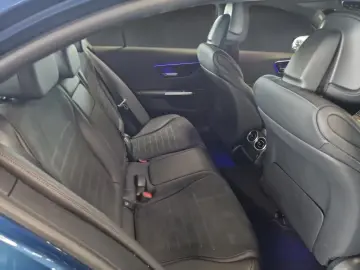 C 220 d AMG+MBUX+DISTRONIC+AMBIENTE+KAMERA+AHK