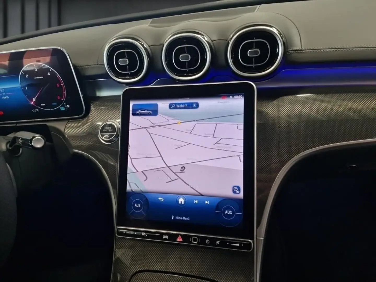 C 220 d AMG+MBUX+DISTRONIC+AMBIENTE+KAMERA+AHK