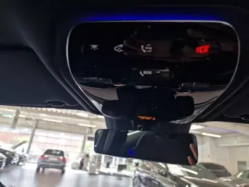 C 220 d AMG+MBUX+DISTRONIC+AMBIENTE+KAMERA+AHK
