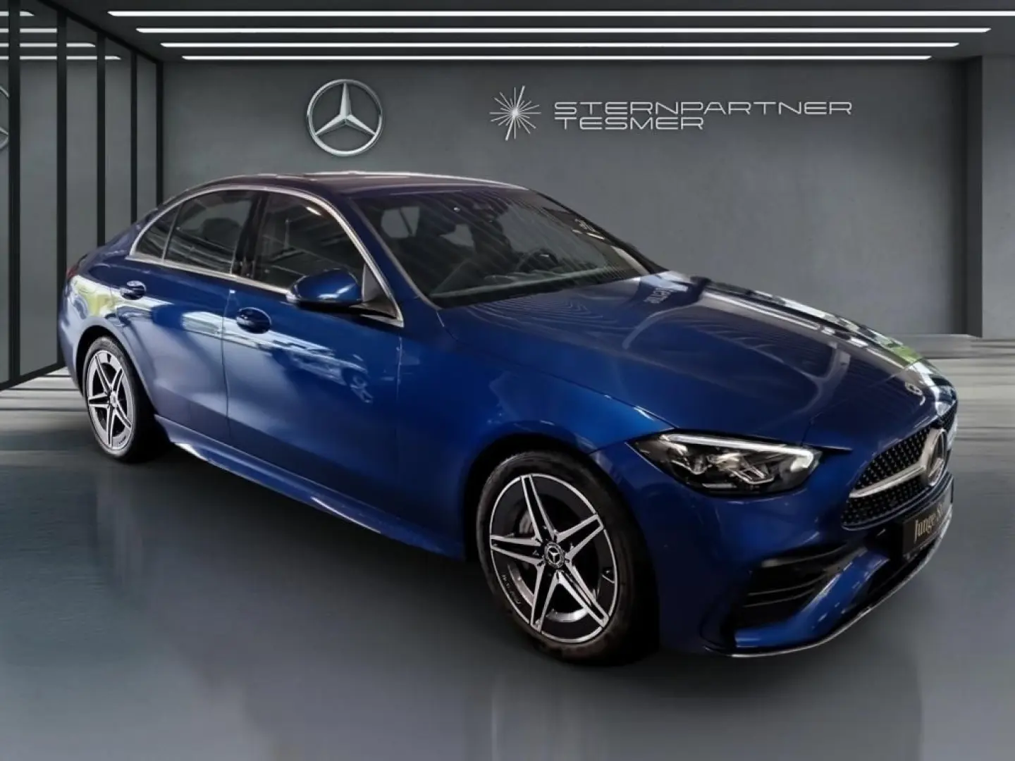 C 220 d AMG+MBUX+DISTRONIC+AMBIENTE+KAMERA+AHK