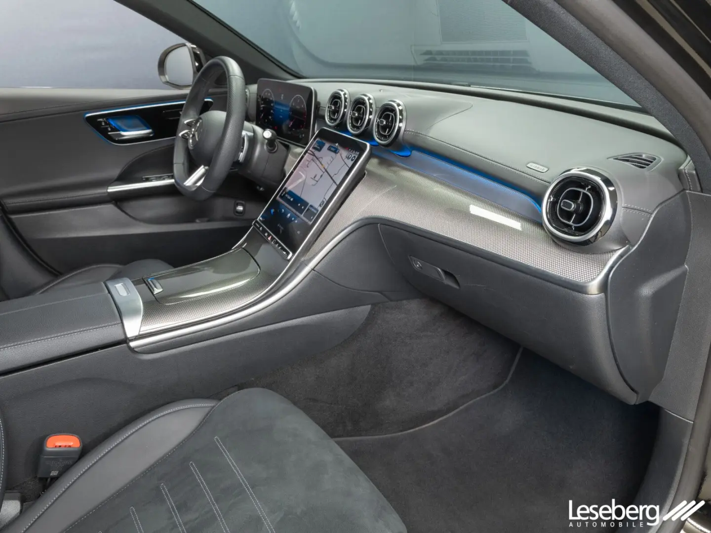 C 220 d AMG LED/Rückfahrkamera/AHK/Ambiente/DAB