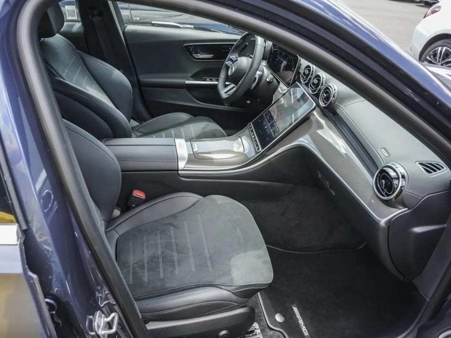 C 220 d AMG Distronic Rückfahrkamera LED AHK