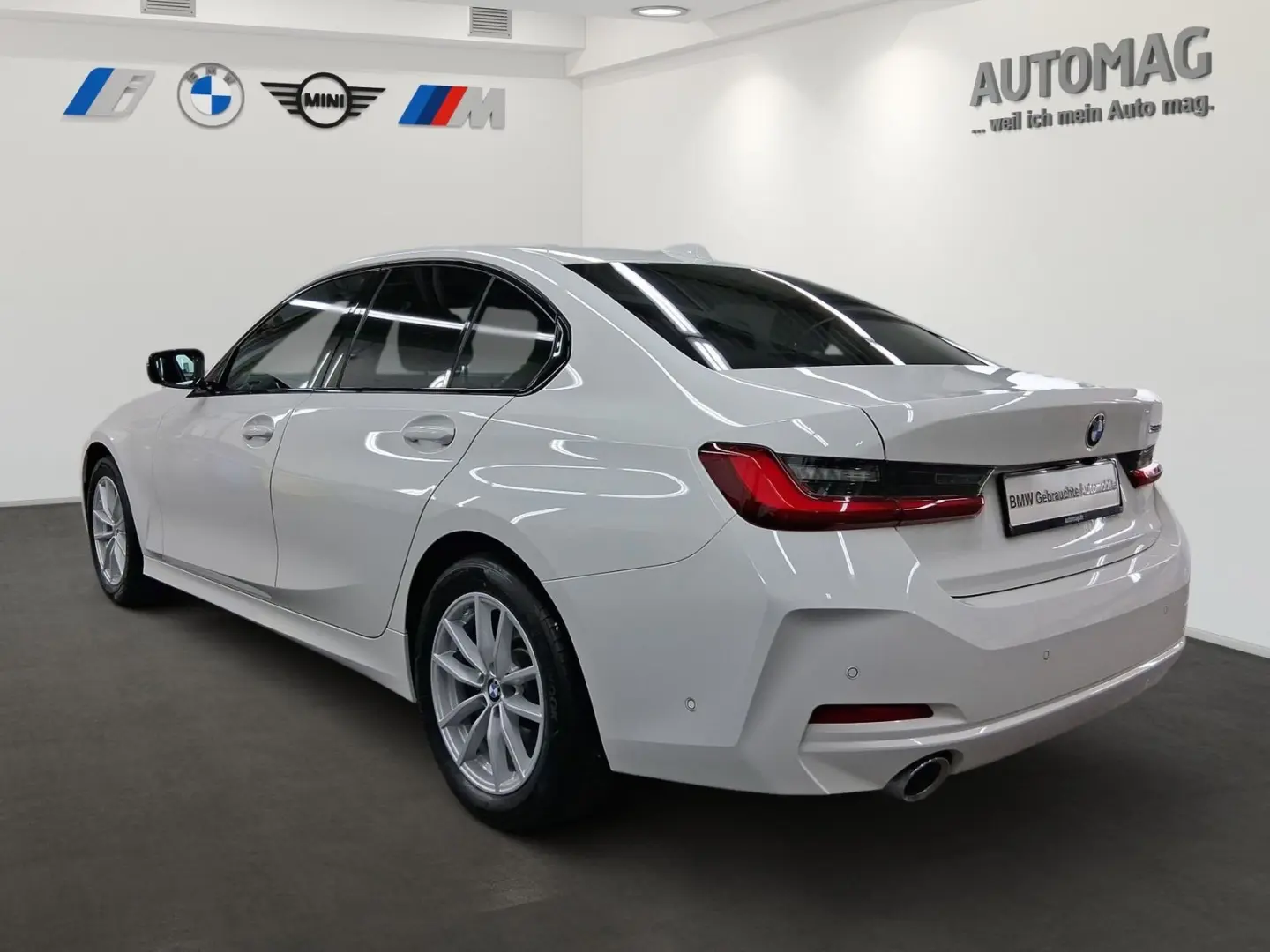 320d Limousine*AHK*Komfortzugang*Memory*Adaptive