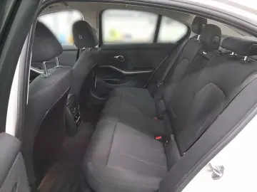 320d Limousine*AHK*Komfortzugang*Memory*Adaptive