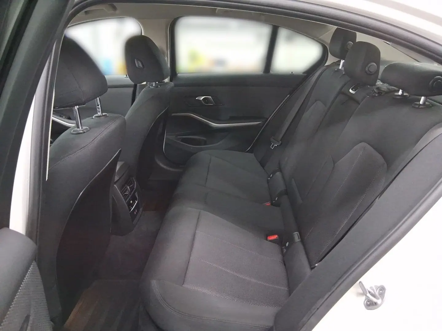 320d Limousine*AHK*Komfortzugang*Memory*Adaptive