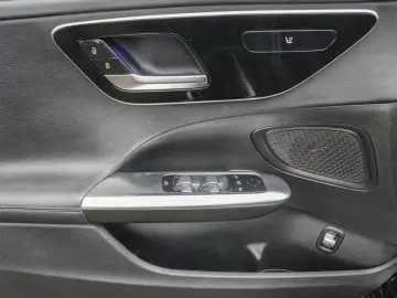 C 300 4M AMG Rückfahrkamera Ambiente MBUX LED